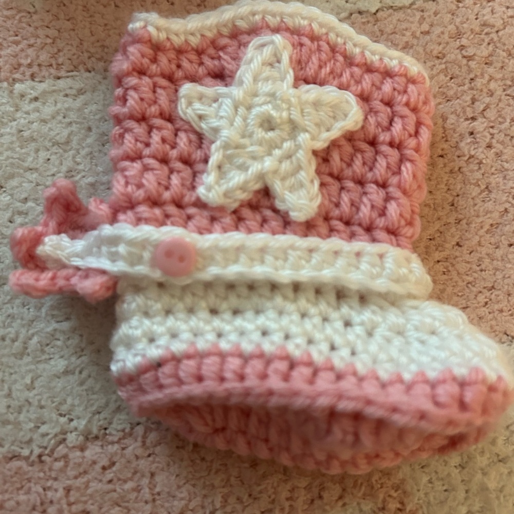 Pink and White Crochet Newborn Cowgirl Set - Picture 2 of 5